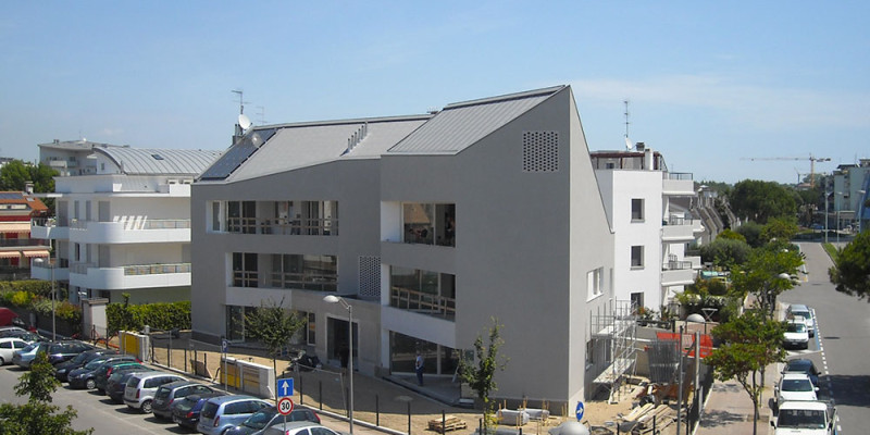 Condominio copertura zinco titanio Jesolo